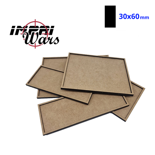 Bandejas de movimiento de DM superpuestas, con el logo de ImpriWars y el símbolo de la peana de 30×60 mm.