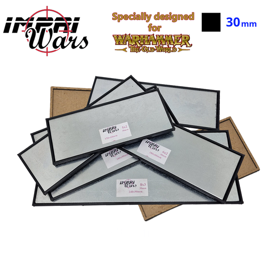 Portada de ImpriWars: bandejas imantadas largas apiladas sobre dos bandejas de DM, con el lema «Specially designed for Warhammer: The Old World» y el símbolo de la peana de 30×30 mm.