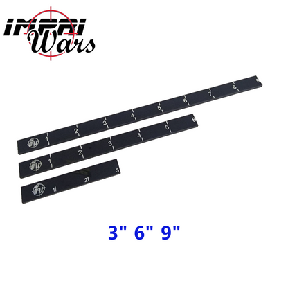 Tres reglas rectas negras de metacrilato de 3, 6 y 9 pulgadas con marcas blancas.
