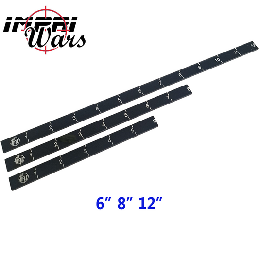 Tres reglas rectas negras de metacrilato de 6, 8 y 12 pulgadas con marcas blancas.