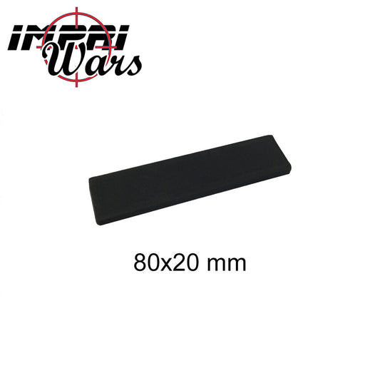 Peana rellenadora negra rectangular de 80x20 mm.